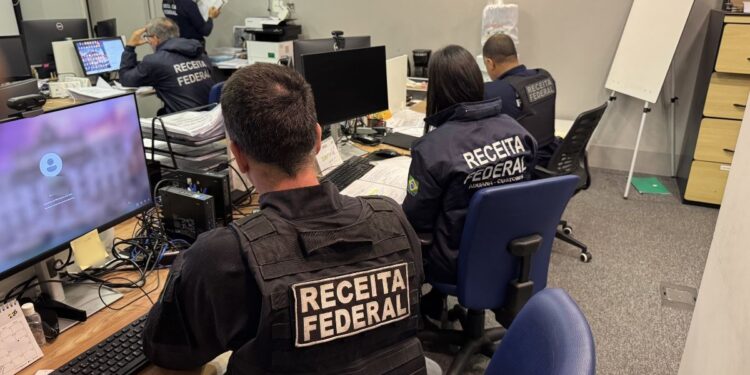 Operação Fluxo Oculto, contra lavagem de dinheiro do PCC, tem alvos em Santos